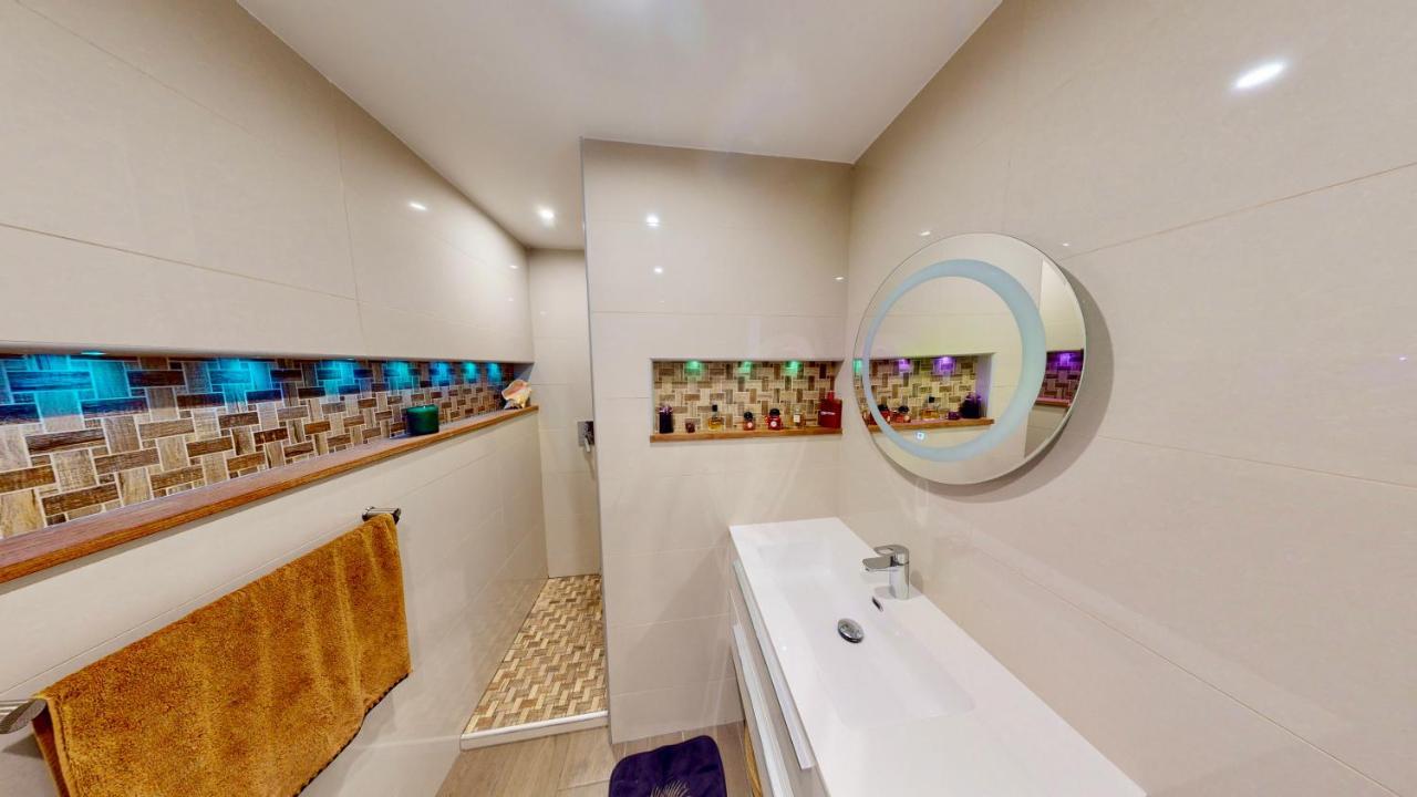 Marina, Spa & Sun - 2 Bedrooms - Luxury Apartment Anse Marcel ภายนอก รูปภาพ